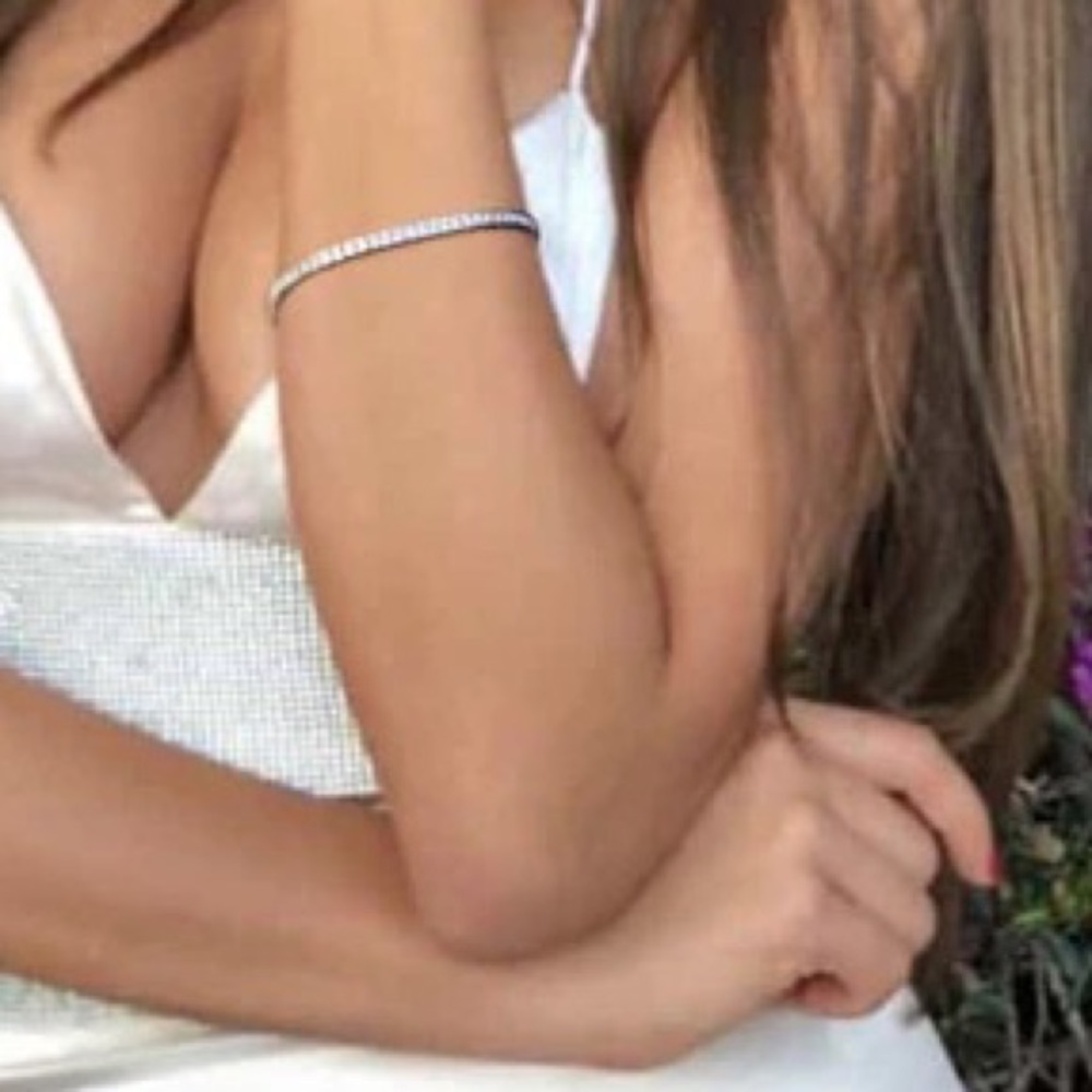 Princess Cut Bracelet - Picture 12 of 13